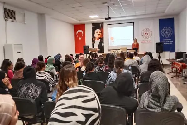 Psikolog Nursel AYDIN NARİN - Resim 4