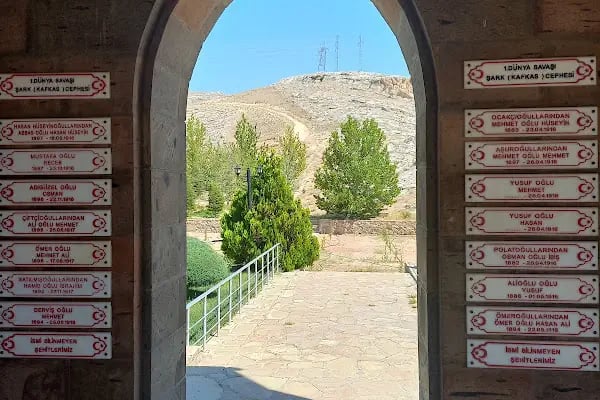 Hasan Gazi Türbesi - Resim 7