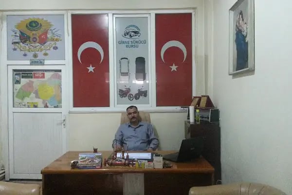 Özel Girne Sürücü Kursu - Resim 8