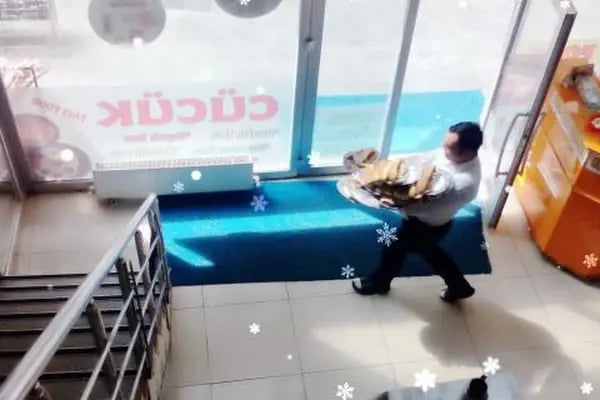Cücük Fast Food - Resim 17