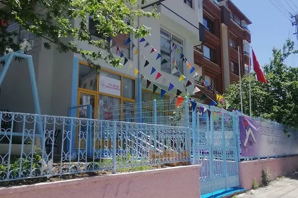 Balkız Gündüz Bakımevi - Resim 1
