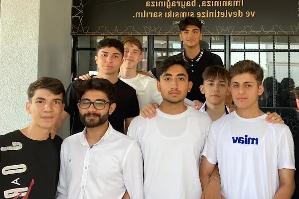 Aliya izzetbegoviç anadolu lisesi - Resim 12