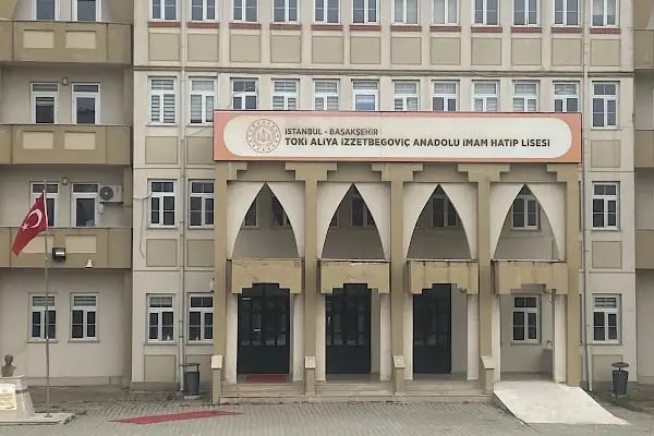 Aliya izzetbegoviç anadolu lisesi - Resim 2