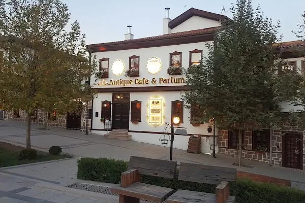 Cafe De Parfüm - Resim 18