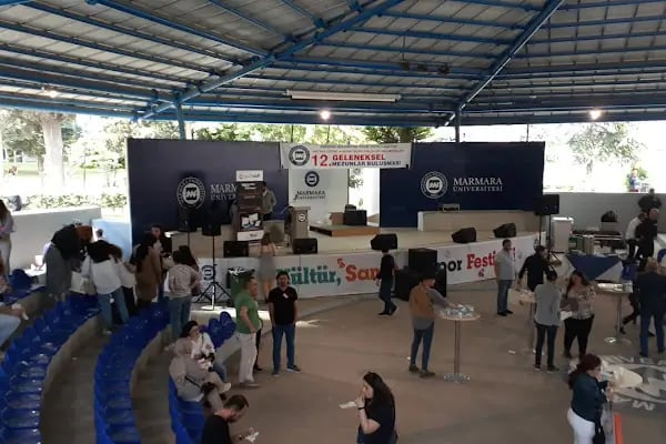 Marmara Üniversitesi - Resim 6