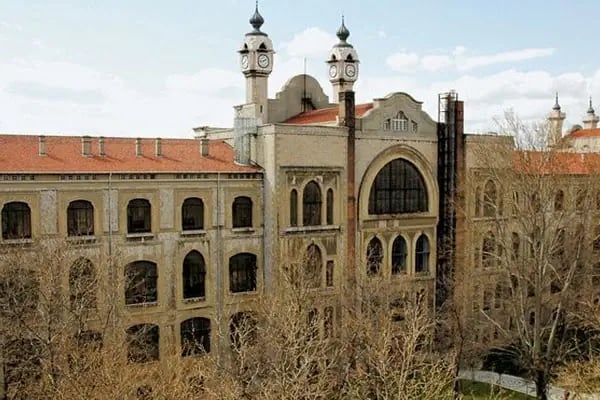 Marmara Üniversitesi - Resim 5