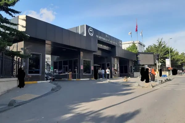 Marmara Üniversitesi - Resim 2
