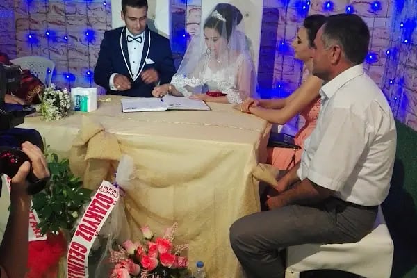 Üç Kemer Düğün Salonu - Resim 15