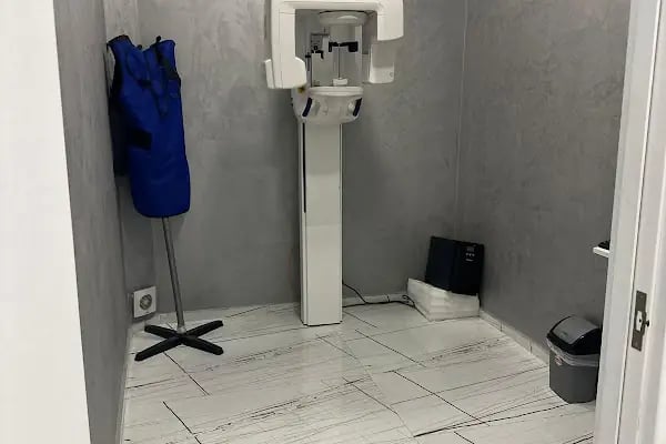 Özel Eftal Ağız ve Diş Sağlığı Polikliniği - Resim 13