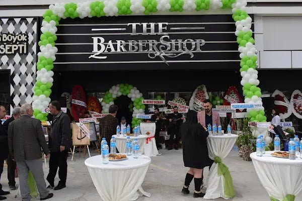 The Barber Shop - Resim 6