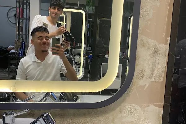 The Barber Shop - Resim 13