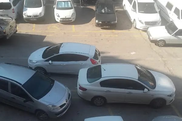 Ücretsiz Otopark - Resim 2