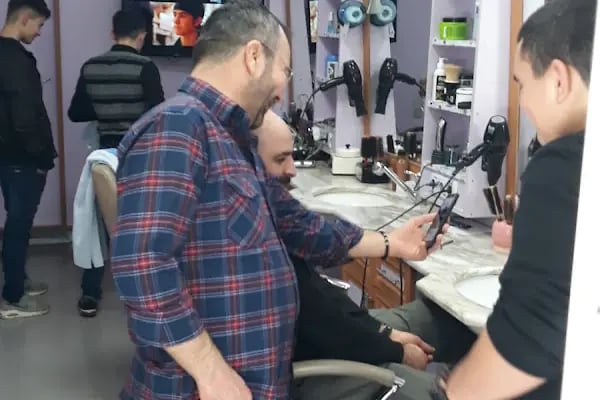 ŞIK ERKEK KUAFÖRÜ - Resim 5