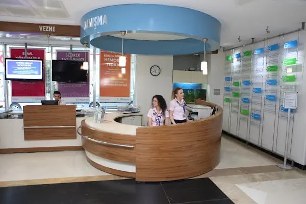 Avicenna Hastanesi - Resim 1