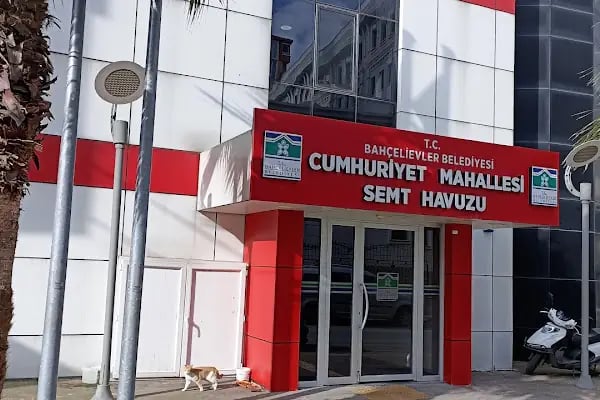 Cumhuriyet Semt Havuzu - Resim 6