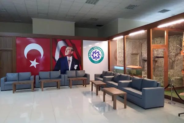 Kafkas Üniversitesi Veteriner Fakültesi - Resim 17