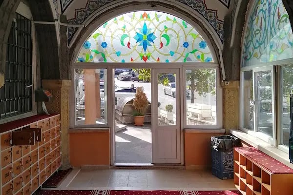 Kuyubaşı Cami - Resim 5