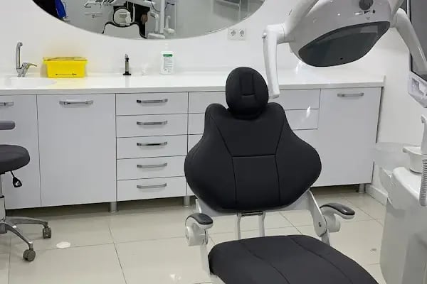 Sümerdent Ağız ve Diş Sağlığı Polikliniği - Resim 2