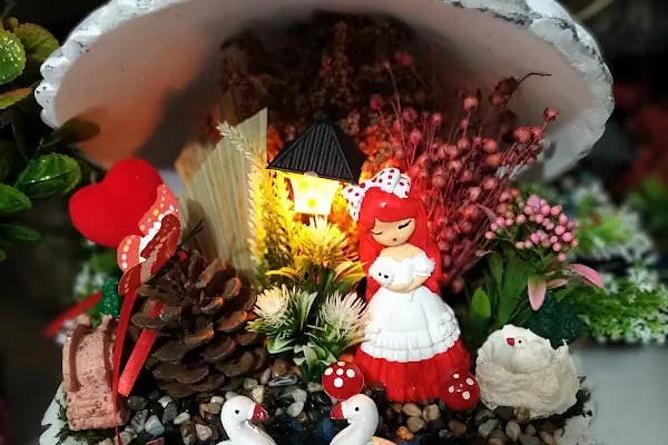 Eylül Çiçek Evi ve Hediyelik - Resim 17