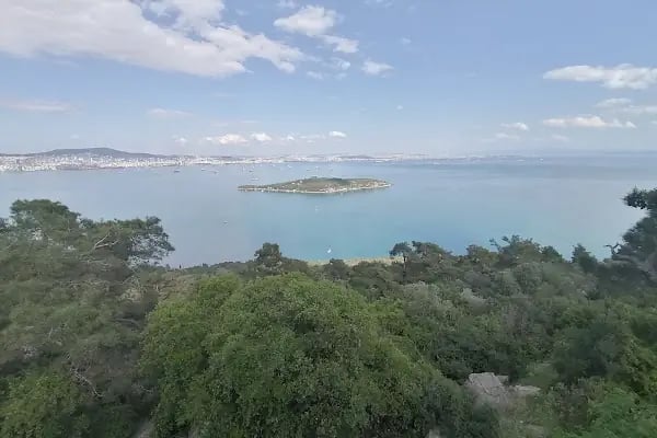 Büyükada İsa Tepesi - Resim 13