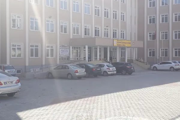 VERA KOLEJİ ORTAOKULU & VERA KOLEJİ ERKEK ANADOLU LİSESİ & VERA KOLEJİ ERKEK FEN LİSESİ - Resim 11