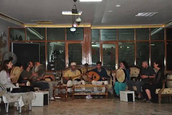 MEVLANA ŞEMS HOTEL - Resim 9