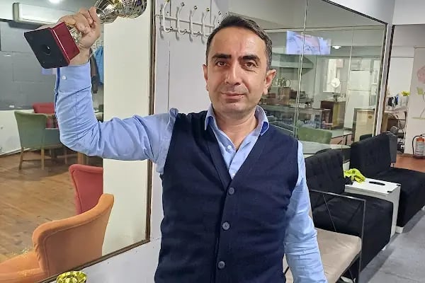 6 Yol Bilardo & Cafe - Resim 12