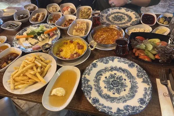 Gülmahal Restaurant Kafe, Kendin Pişir Mangal ve Serpme Kahvaltı - Resim 8