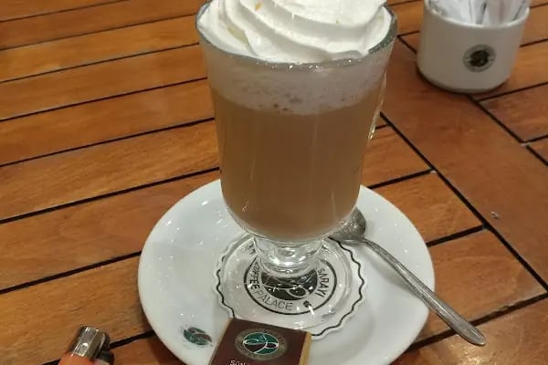 Cafe De Kal Lounge&amp;Bistro - Resim 6