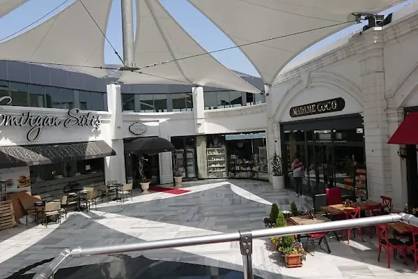 Viaport Marina Tuzla - Resim 15