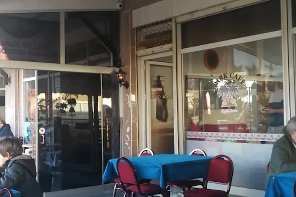 Park Cafe - Resim 2