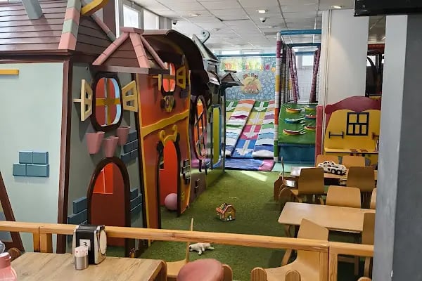 Ada Park Cafe - Resim 5