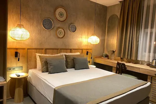 Route Hotel Kaleiçi (+12) - Resim 16
