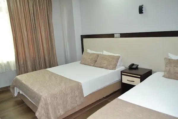 küçük saat otel - Resim 3