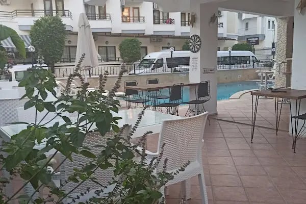 Christina Apart Otel - Resim 16