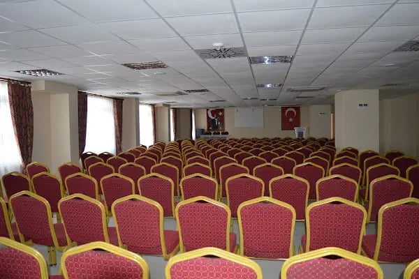Kumluca Uygulama Oteli - Resim 17