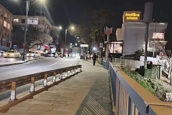 Kadıköy Belediyesi Acıbadem Yüzme Havuzu - Resim 19