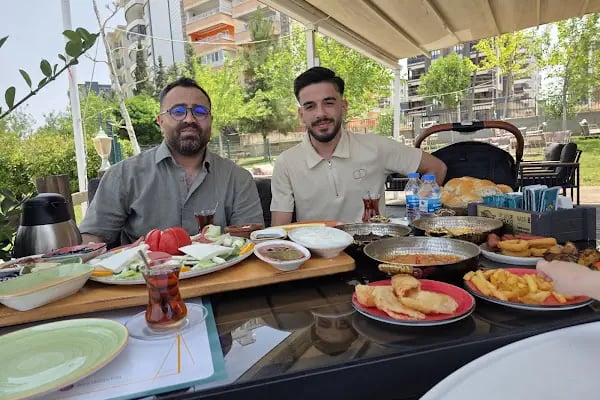 Esinti Bistro Kafe - Resim 1