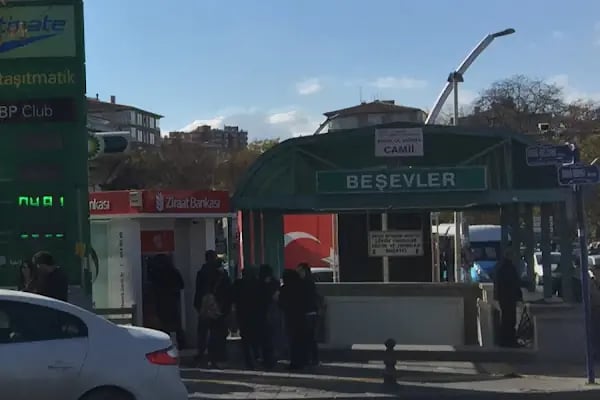 Beşevler - Resim 17