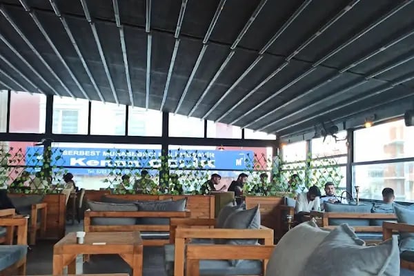 Dazzling Cafe - Resim 1