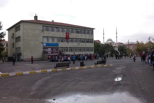 Altındağ Şehit Yusuf Elitaş İmam Hatip Ortaokulu - Resim 11