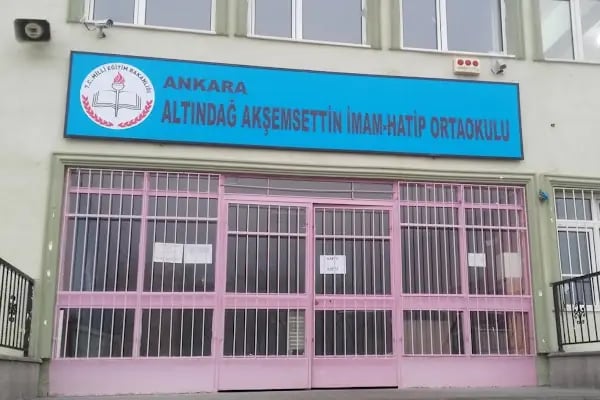 Altındağ Şehit Yusuf Elitaş İmam Hatip Ortaokulu - Resim 8