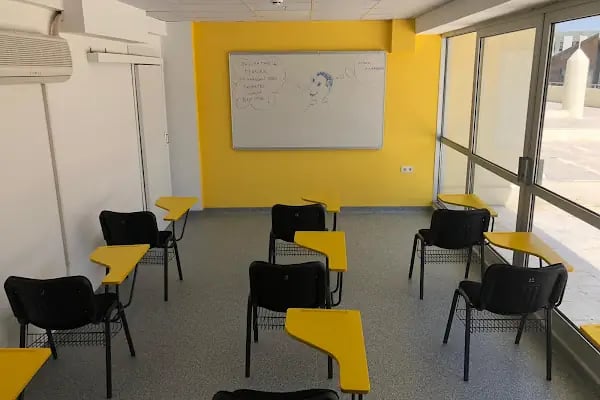 Alsancak Englishtime - İzmir’in En İyi İngilizce Kursu - Resim 3