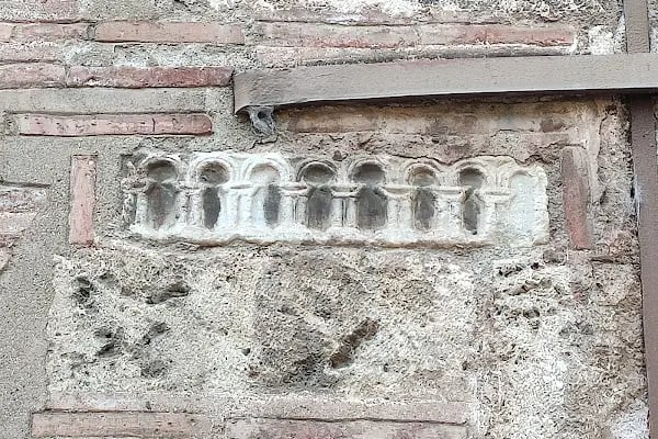 Üftade Camii ve Türbesi - Resim 20