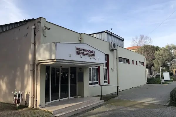 Buca Eğitim Fakültesi Konferans Salonu - Resim 8