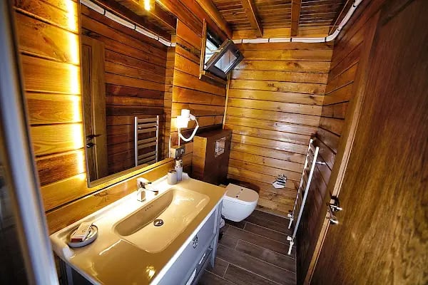 Triada Hotel Büyükada - Resim 3