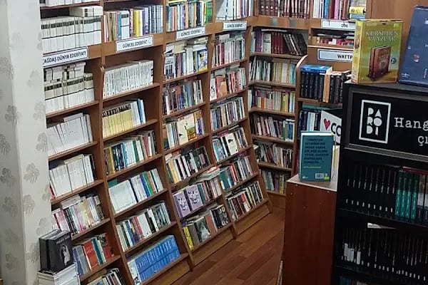 İŞLER AKADEMİ KİTABEVİ - Resim 4