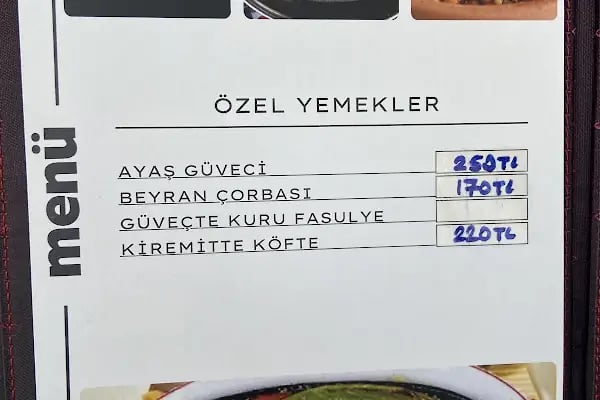 Nuri Efendi Cafe &amp; Bistro - Resim 10