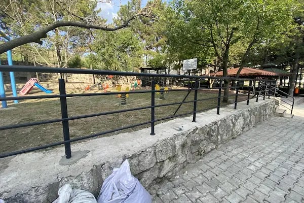 Nuri Efendi Cafe &amp; Bistro - Resim 6