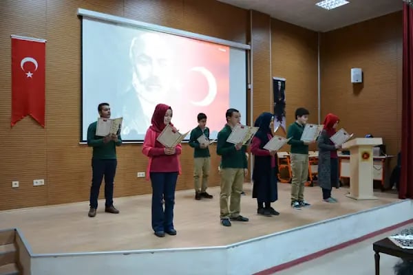 Abdülhamit Han Anadolu İmam Hatip Lisesi - Resim 7